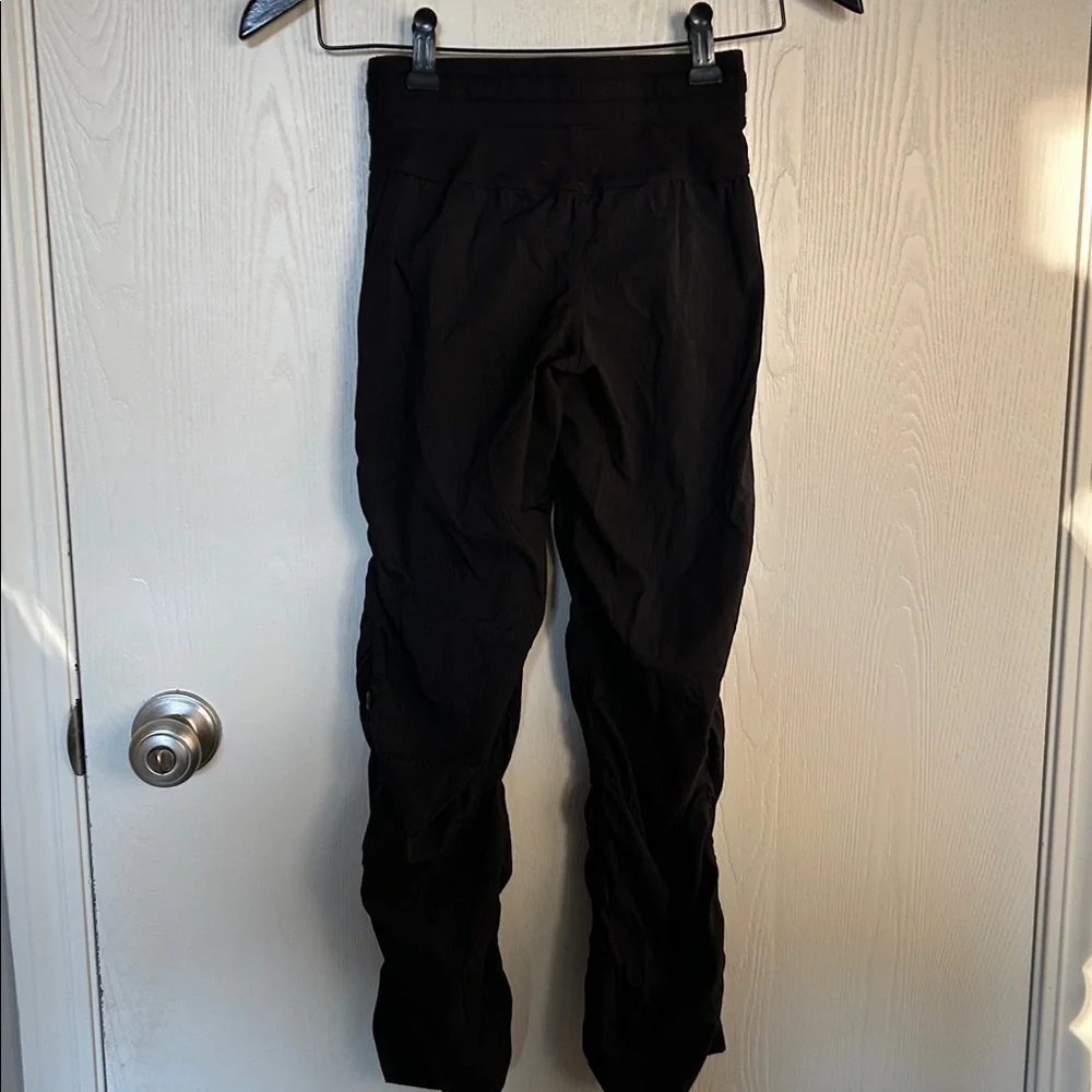 Ivivva Black Unlined Studio Exercise Pants - Picture 4 of 5